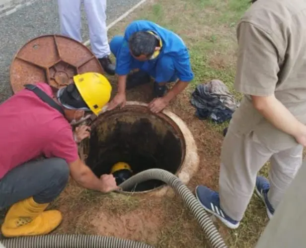 Sedot WC pelabuhantanjungperak Murah